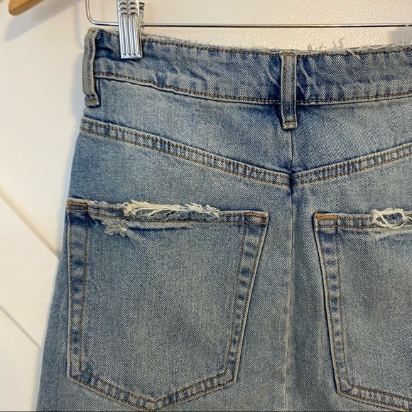 Zara Distressed Mini Denim Skirt Light Wash XS - Picture 5 of 8